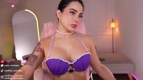 vanessa sexxy online show from October 12, 2025, 1:59 am