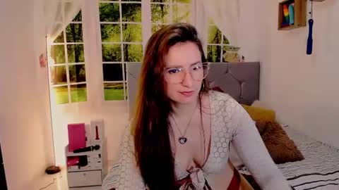 Snapshot of vanessa_udream chatting on June 17, 2026, 6:53 pm Vanessa online show from June 17, 2026, 6:53 pm