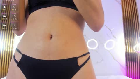 Vanessa online show from April 2, 2026, 8:17 pm