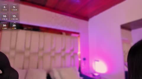 vanessaduval online show from September 18, 2025, 3:41 am