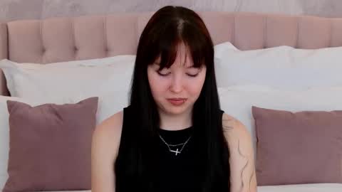 Vanessa online show from September 23, 2025, 3:26 pm