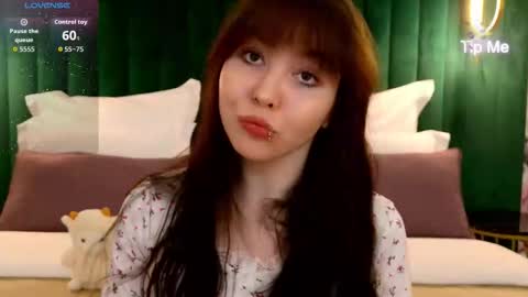 Vanessa online show from February 25, 2026, 5:22 pm