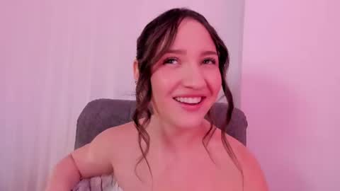 Snapshot of vanessajohnsonn chatting on July 11, 2026, 9:05 pm vanessajohnsonn online show from July 11, 2026, 9:05 pm