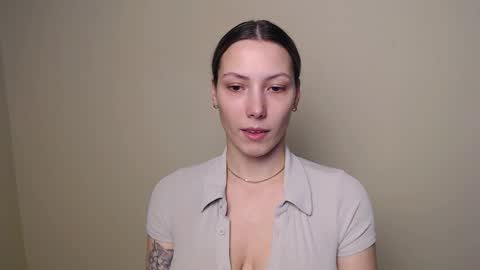 Vanessa online show from January 14, 2026, 5:29 pm