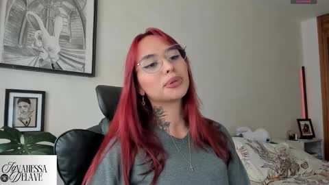 Snapshot of vanessart_ chatting on March 10, 2026, 4:12 pm Vanessa online show from March 10, 2026, 4:12 pm