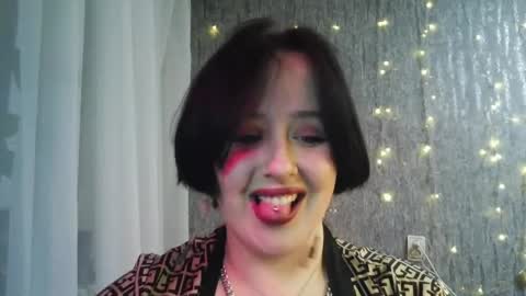 vanessashadow online show from April 2, 2026, 9:34 pm