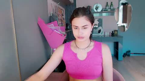 vanessatenderness online show from June 9, 2026, 6:36 am
