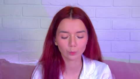 Snapshot of vanessavienne chatting on June 1, 2026, 4:31 pm VanessaVienne online show from June 1, 2026, 4:31 pm