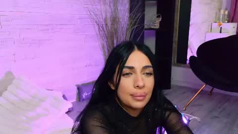 Vanessa online show from June 11, 2026, 12:32 am
