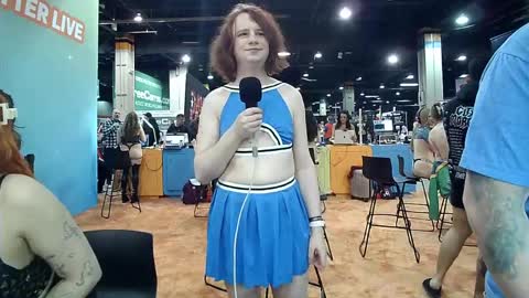 vanfairy526 online show from April 11, 2026, 9:41 pm