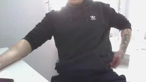 vanhelll online show from February 20, 2025, 12:15 pm