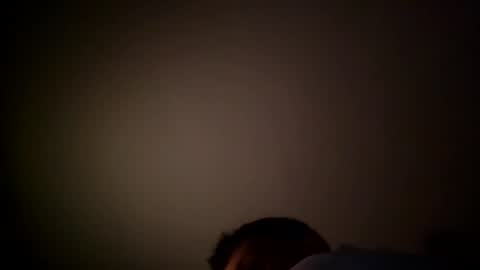 vanhelll online show from March 2, 2025, 8:18 pm