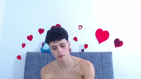 Snapshot of vanie_ chatting on July 9, 2026, 10:58 pm Ruby and Vanie online show from July 9, 2026, 10:58 pm