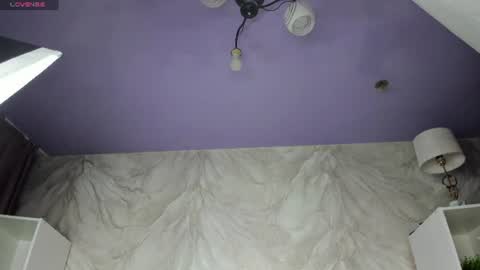 vanillamilena online show from June 30, 2026, 12:55 am