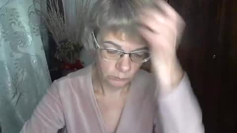 Snapshot of vanillaxcreamy chatting on November 19, 2025, 3:56 pm Vanillaxcreamy online show from November 19, 2025, 3:56 pm