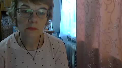 Snapshot of vanillaxcreamy chatting on December 5, 2025, 9:29 am Vanillaxcreamy online show from December 5, 2025, 9:29 am