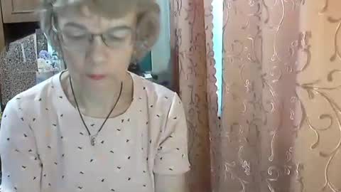 Snapshot of vanillaxcreamy chatting on December 20, 2025, 7:15 am Vanillaxcreamy online show from December 20, 2025, 7:15 am