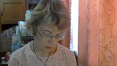 Snapshot of vanillaxcreamy chatting on December 22, 2025, 8:22 am Vanillaxcreamy online show from December 22, 2025, 8:22 am
