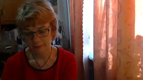Snapshot of vanillaxcreamy chatting on February 3, 2026, 10:53 am Vanillaxcreamy online show from February 3, 2026, 10:53 am