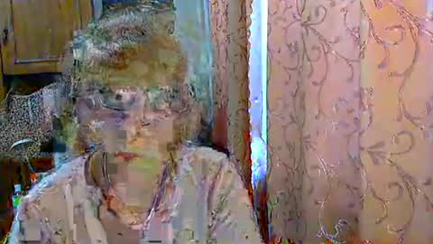 Snapshot of vanillaxcreamy chatting on February 4, 2026, 6:08 am Vanillaxcreamy online show from February 4, 2026, 6:08 am