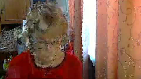 Snapshot of vanillaxcreamy chatting on February 5, 2026, 7:13 am Vanillaxcreamy online show from February 5, 2026, 7:13 am
