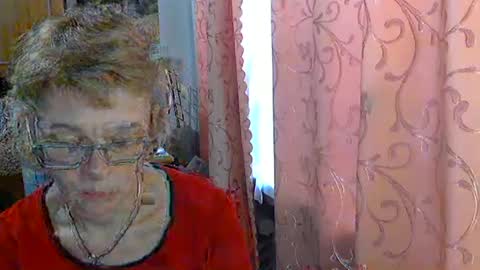 Snapshot of vanillaxcreamy chatting on February 7, 2026, 8:07 am Vanillaxcreamy online show from February 7, 2026, 8:07 am