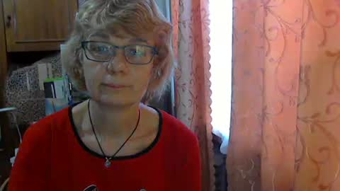 Snapshot of vanillaxcreamy chatting on February 18, 2026, 7:15 am Vanillaxcreamy online show from February 18, 2026, 7:15 am