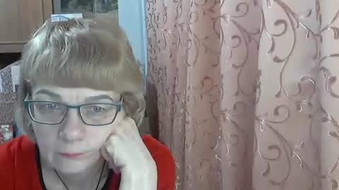 Snapshot of vanillaxcreamy chatting on February 21, 2026, 4:46 am Vanillaxcreamy online show from February 21, 2026, 4:46 am