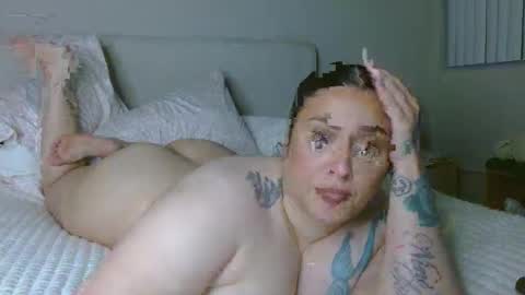 Snapshot of vanitykaine chatting on May 13, 2026, 12:30 am vanitykaine online show from May 13, 2026, 12:30 am