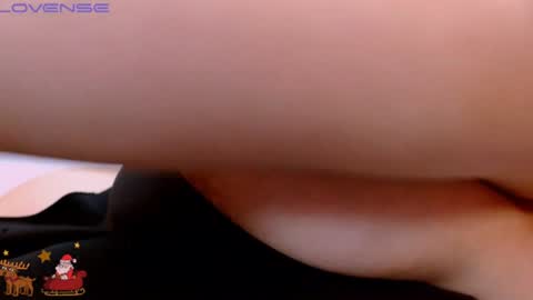 free  follow me online show from December 25, 2024, 11:33 am