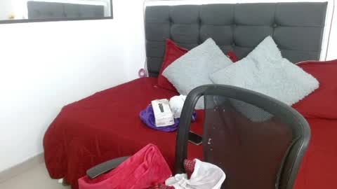 vane online show from April 9, 2026, 8:36 pm