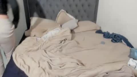 Vannesa online show from March 9, 2025, 11:35 pm