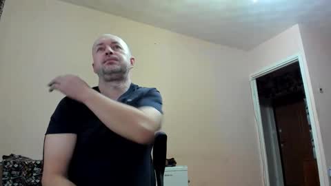 vano_822 online show from November 10, 2025, 6:23 am