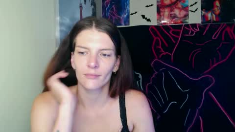 Vanessa online show from September 21, 2025, 6:26 am