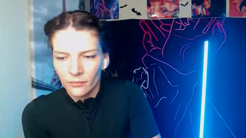 Vanessa online show from October 24, 2025, 7:27 am