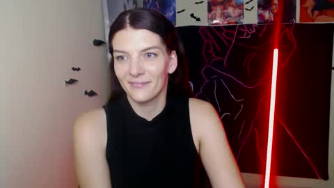 Vanessa online show from November 28, 2025, 5:48 pm