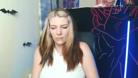 Vanessa online show from June 3, 2026, 7:00 am