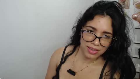 vanyxxxx online show from May 16, 2026, 2:19 am
