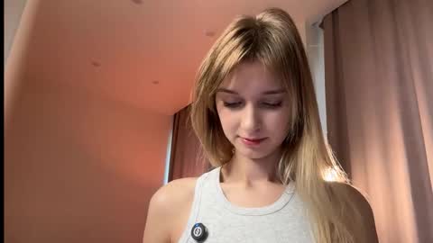 Heeeeey Im Hanna the art of tease  online show from November 2, 2025, 3:42 am