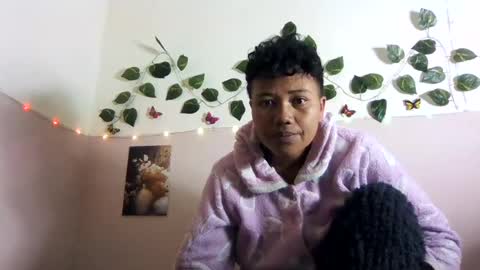 Snapshot of vayannah chatting on July 12, 2026, 6:43 pm Vayannah online show from July 12, 2026, 6:43 pm