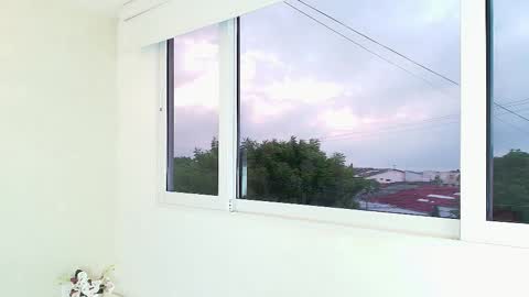 Victoria online show from October 6, 2025, 10:56 am