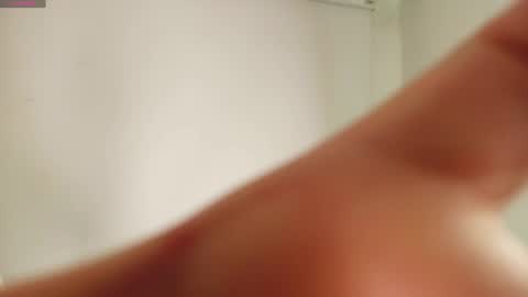 Victoria online show from November 21, 2025, 11:09 am