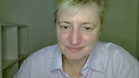 vea_motty online show from December 5, 2025, 12:25 pm