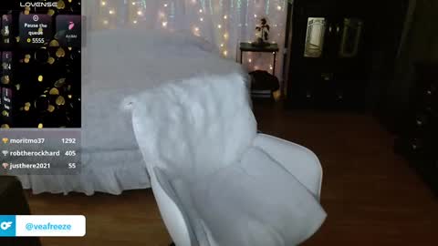 Snapshot of veafreeze chatting on February 21, 2025, 8:29 am veafreeze online show from February 21, 2025, 8:29 am