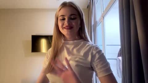 Monika online show from February 13, 2026, 2:13 pm