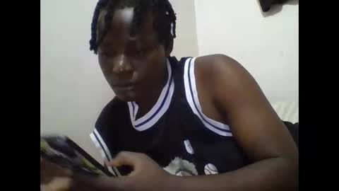 Snapshot of vee_tommy chatting on May 23, 2026, 6:34 pm Vee tommy online show from May 23, 2026, 6:34 pm
