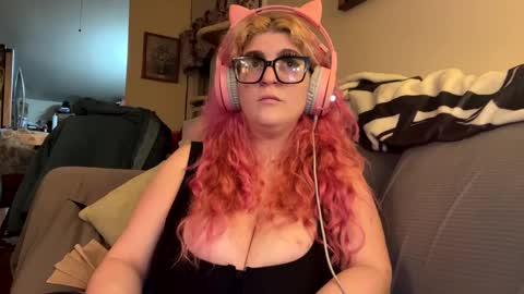 Snapshot of veelehanex3 chatting on December 14, 2024, 11:23 pm Veronica Lehane online show from December 14, 2024, 11:23 pm