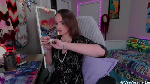 Violet Weatherbee online show from May 16, 2026, 12:18 am