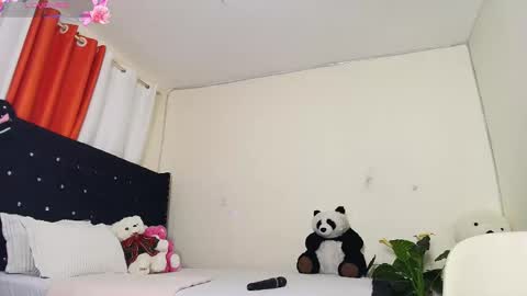 zola online show from November 25, 2025, 1:27 am