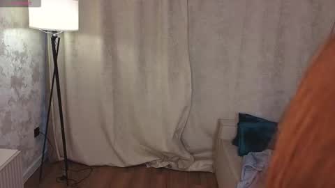 veliapascanik online show from March 6, 2026, 1:46 am